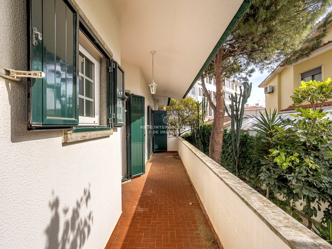 Casa a Carcavelos e Parede, Lisbona, Portogallo 3 - 17902609