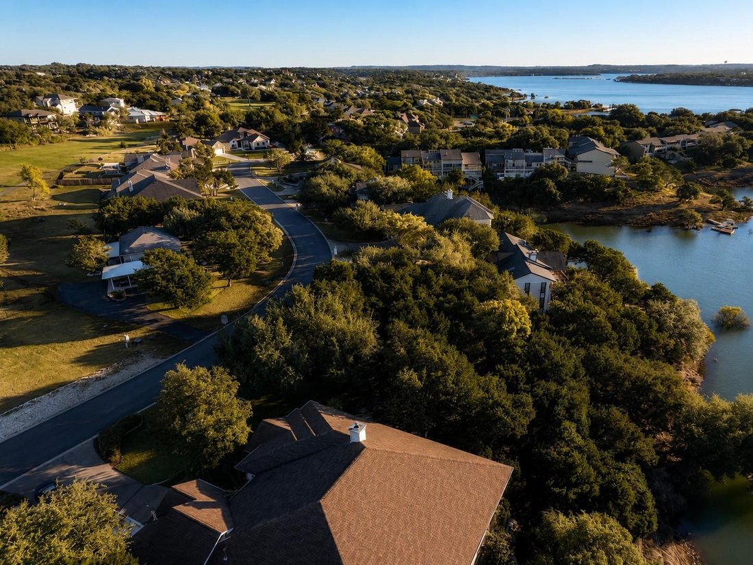 House in Jonestown, Texas, United States 4 - 18601404