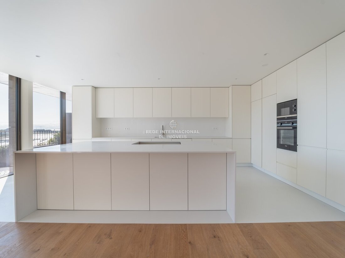 Apartment in Lordelo do Ouro e Massarelos, Porto District, Portugal 3 - 17546710