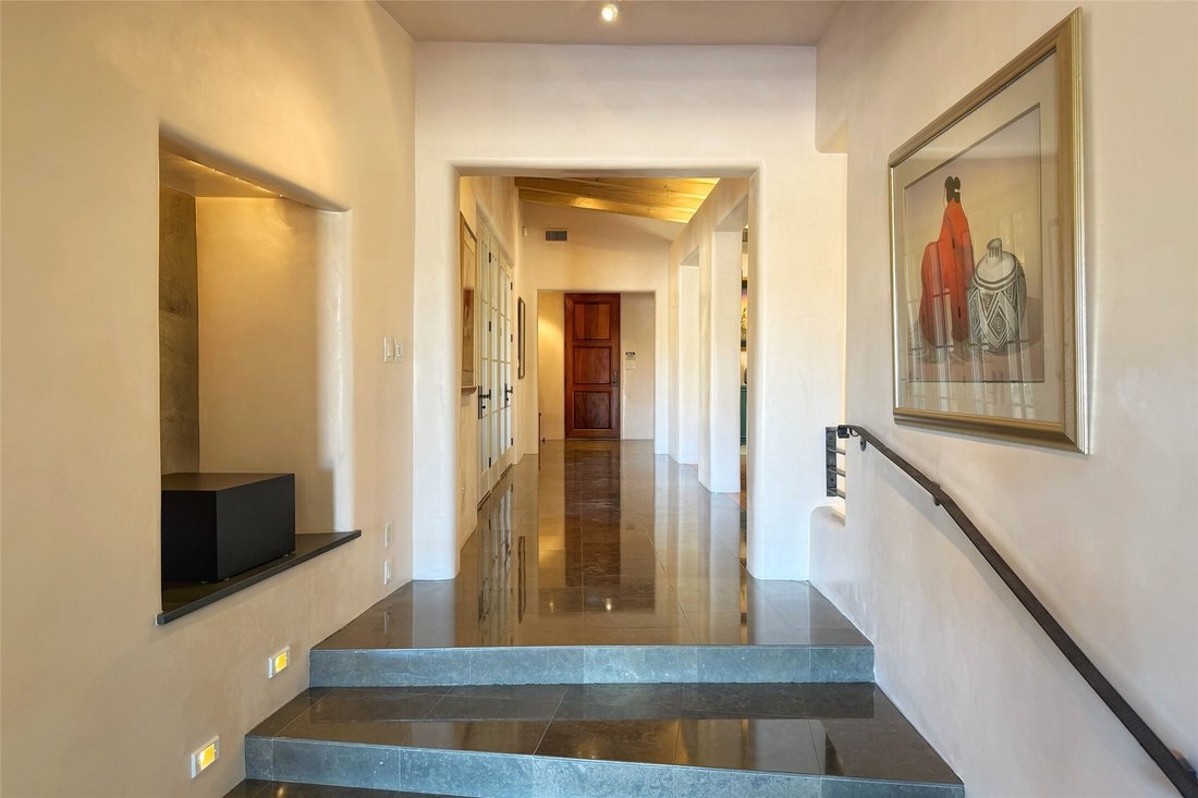 House in Santa Fe, New Mexico, United States 3 - 17339853