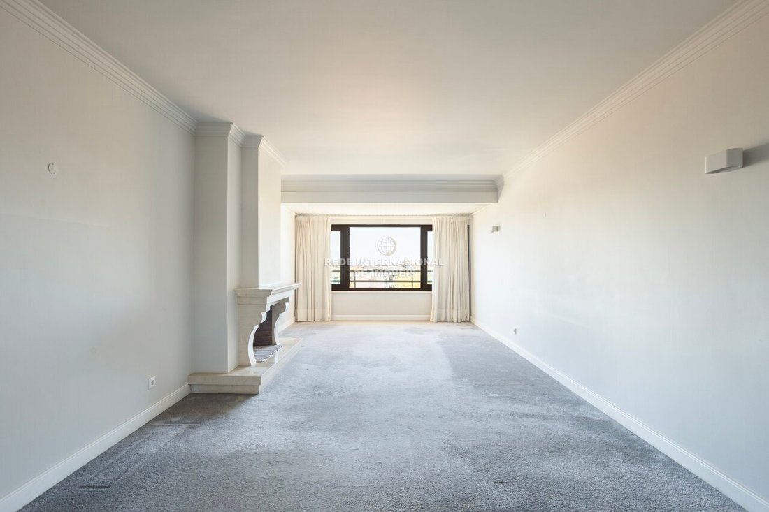 Apartment in Cascais e Estoril, Lisbon, Portugal 2 - 18034125