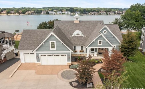 House in Georgetown Township, Michigan, United States 1