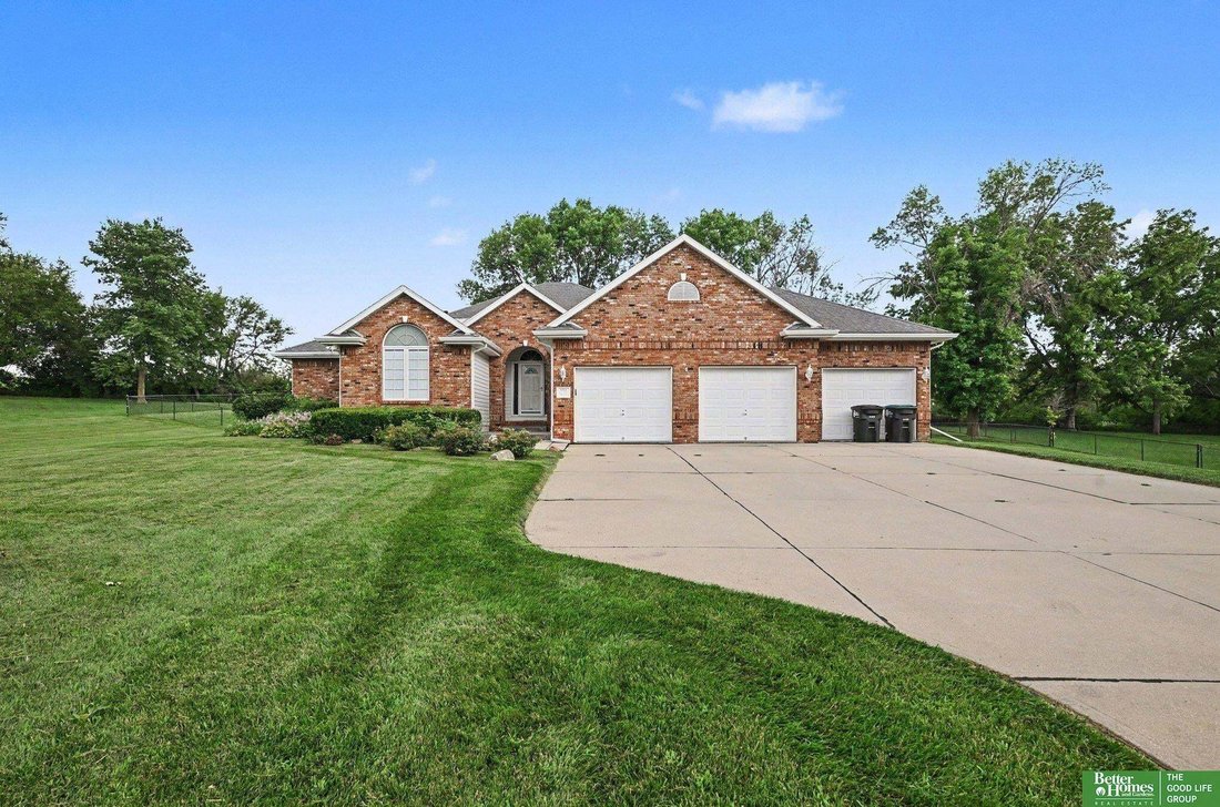 House in Omaha, Nebraska, United States 2 - 18466613