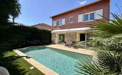 Villa in Fontmerle, Antibes, France 1