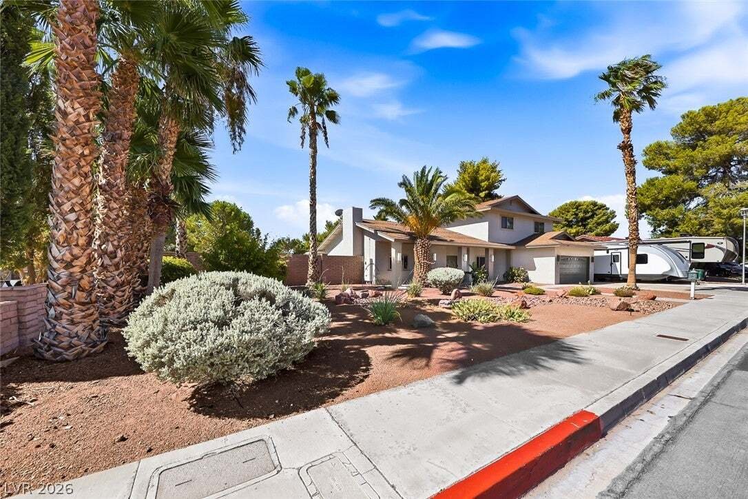 House in Boulder City, Nevada, United States 4 - 18580913