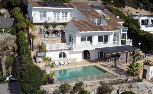 Townhouse in Cabrils, Catalonia, Spain 1