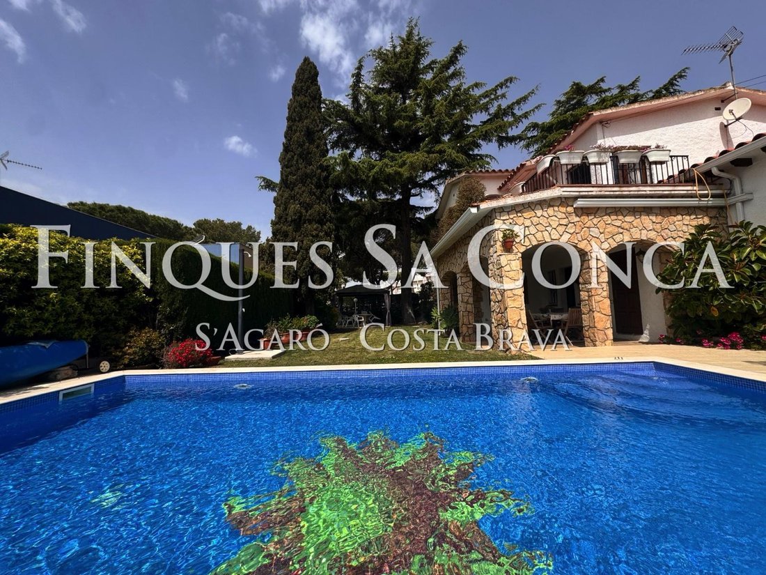 Chalet in s'Agaro, Platja d'Aro, Catalonia 2 - 18250380
