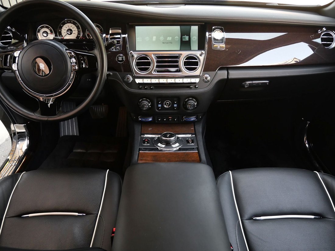 Coupe in Beverly Hills, CA, United States 4 - 18616171