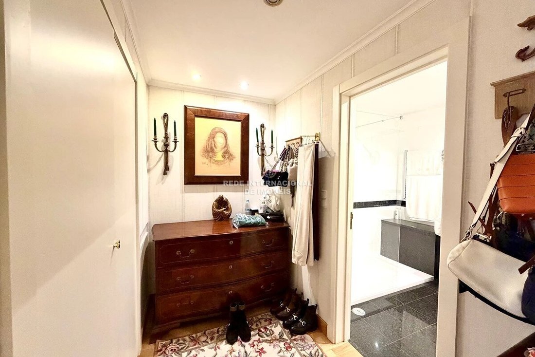 Apartment in Estoril, Cascais e Estoril, Lisbon 2 - 18187178