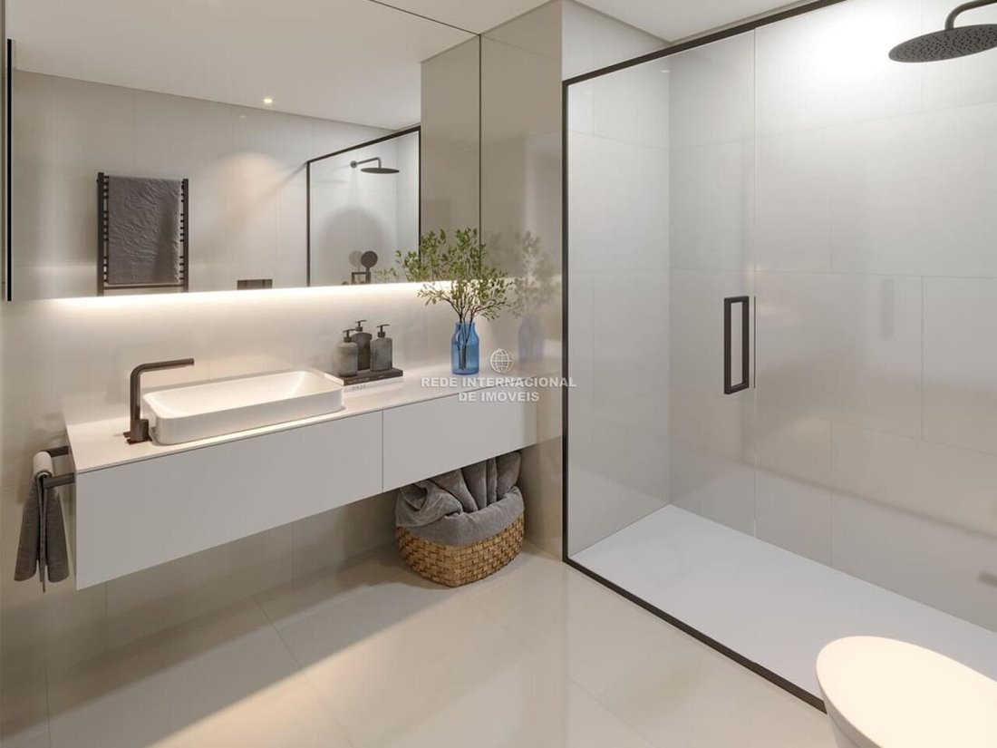 Apartment in Carcavelos e Parede, Lisbon, Portugal 5 - 18044986