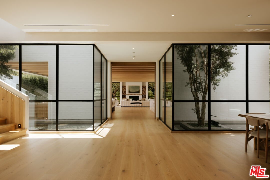 House in Los Angeles, California, United States 4 - 18619076