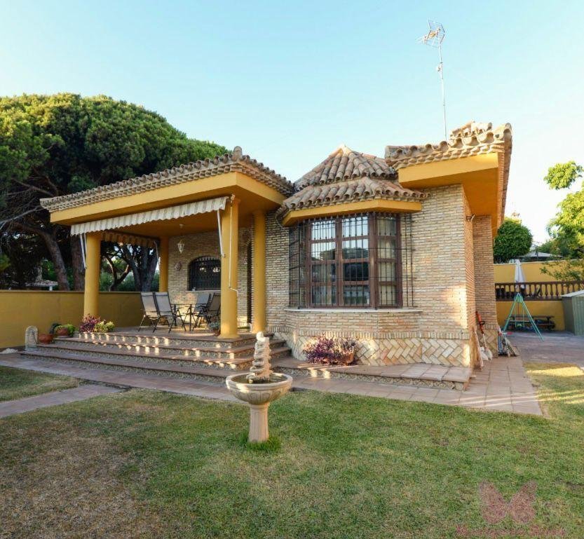 Chalet in Chiclana de la Frontera, Andalusia, Spain 5 - 16105091