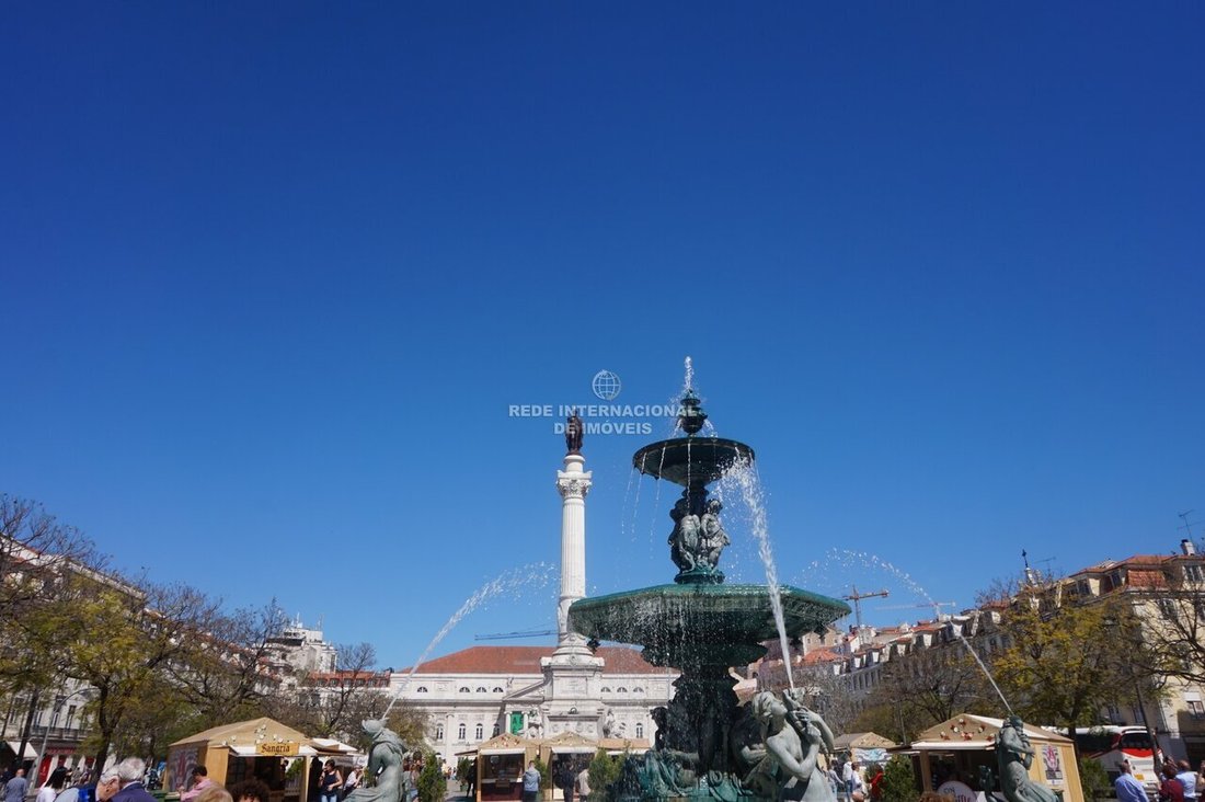 Apartment in Arroios, Lisbon, Portugal 2 - 17509340