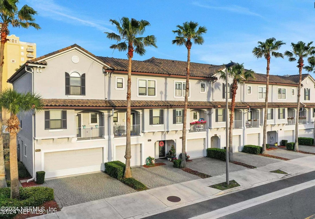 Condo in Jacksonville Beach, Florida, United States 2 - 18618466