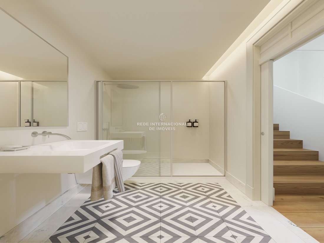 Apartment in Arroios, Lisbon, Portugal 3 - 17509340