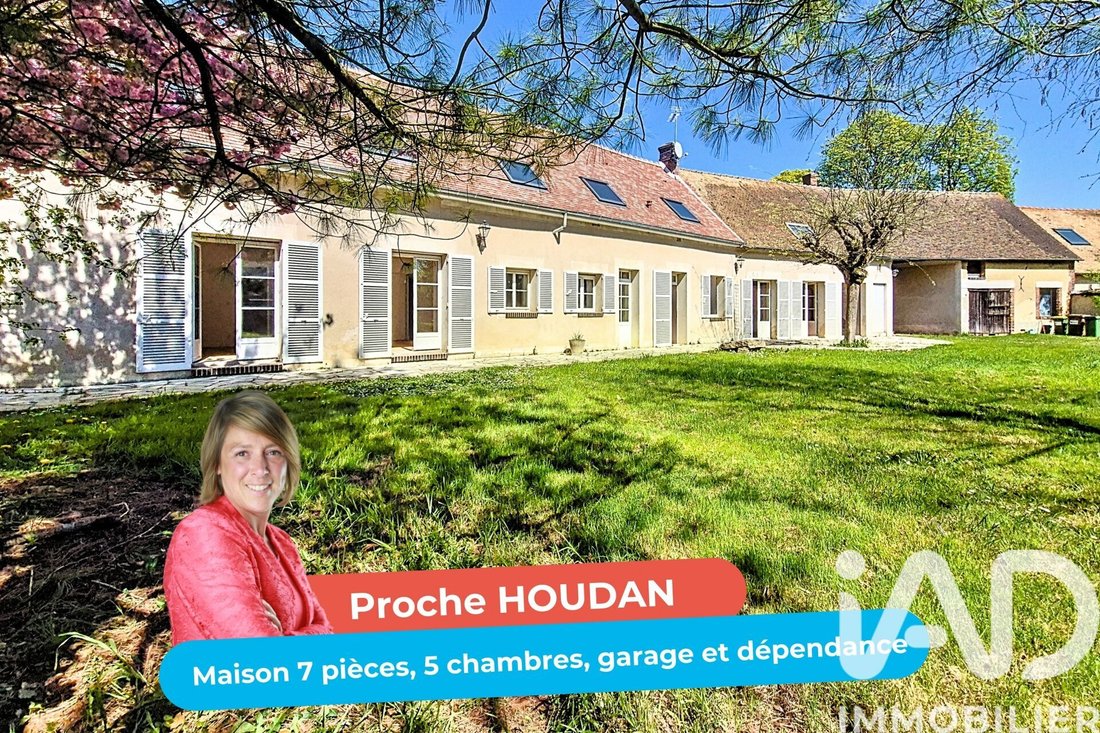 House in Arrondissement of Dreux, Centre-Val de Loire, France 1 - 17430536
