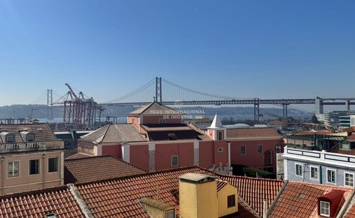 Apartment in Estrela, Lisbon, Portugal 1