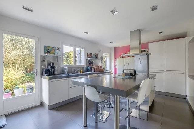 House in Centre Ville, Rueil-Malmaison, France 5 - 15869602