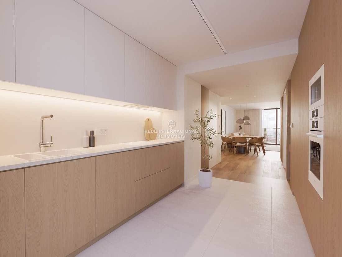Apartment in Areeiro, Lisbon, Portugal 2 - 17510013