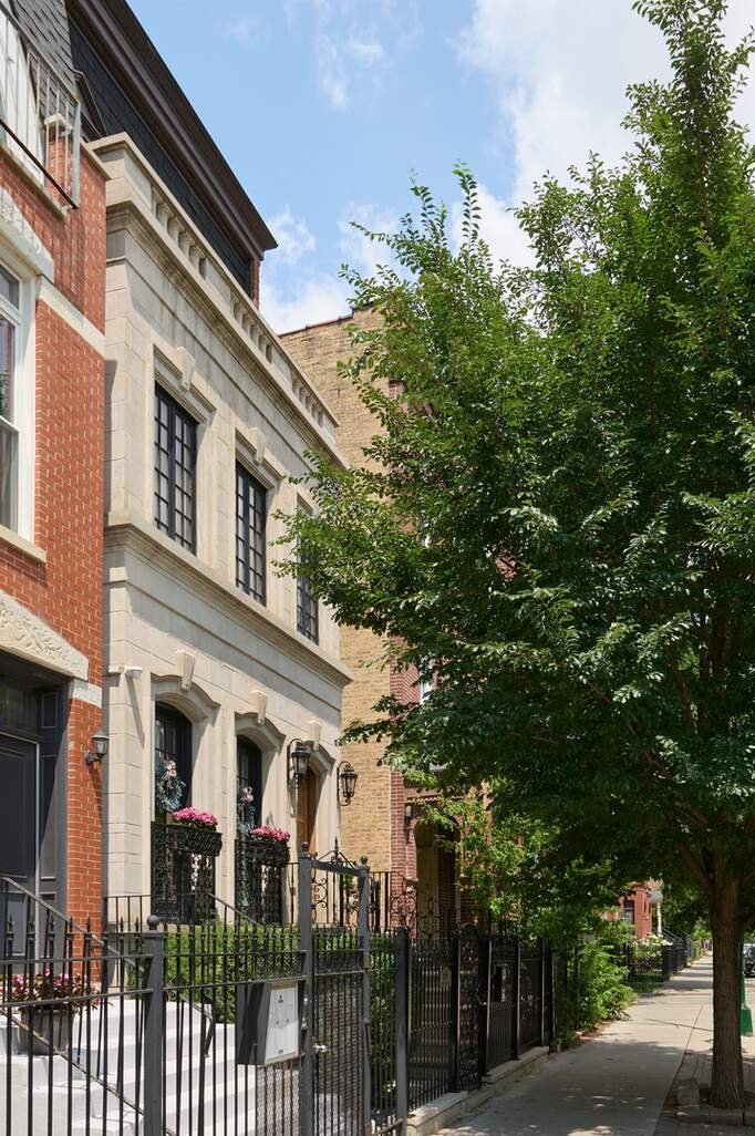 House in Chicago, Illinois, United States 2 - 18619877