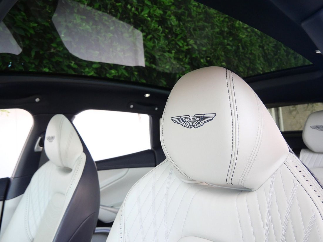 Suv in Beverly Hills, CA, United States 5 - 18616165