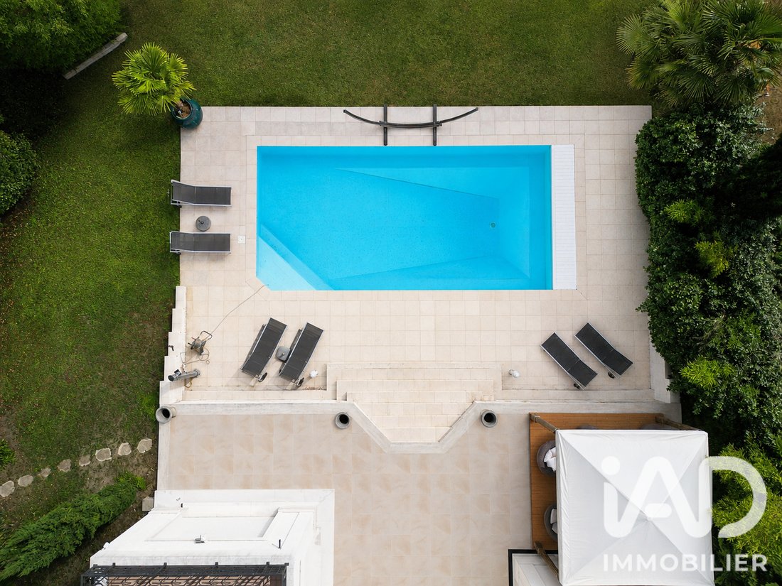 House in Haut Montmorency Est, Montmorency, France 2 - 17659740