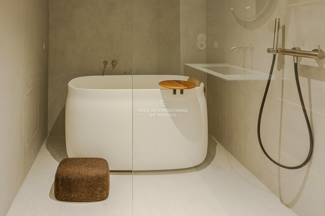 Apartment in Campolide, Lisbon, Portugal 3 - 17964299
