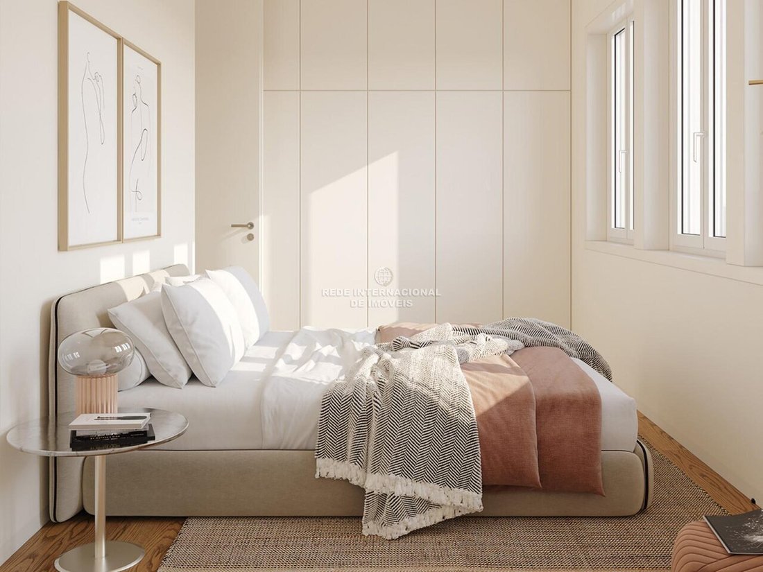 Apartment in Cedofeita, Santo Ildefonso, Se, Miragaia, Sao Nicolau e Vitoria, Porto District, Portugal 4 - 17803253