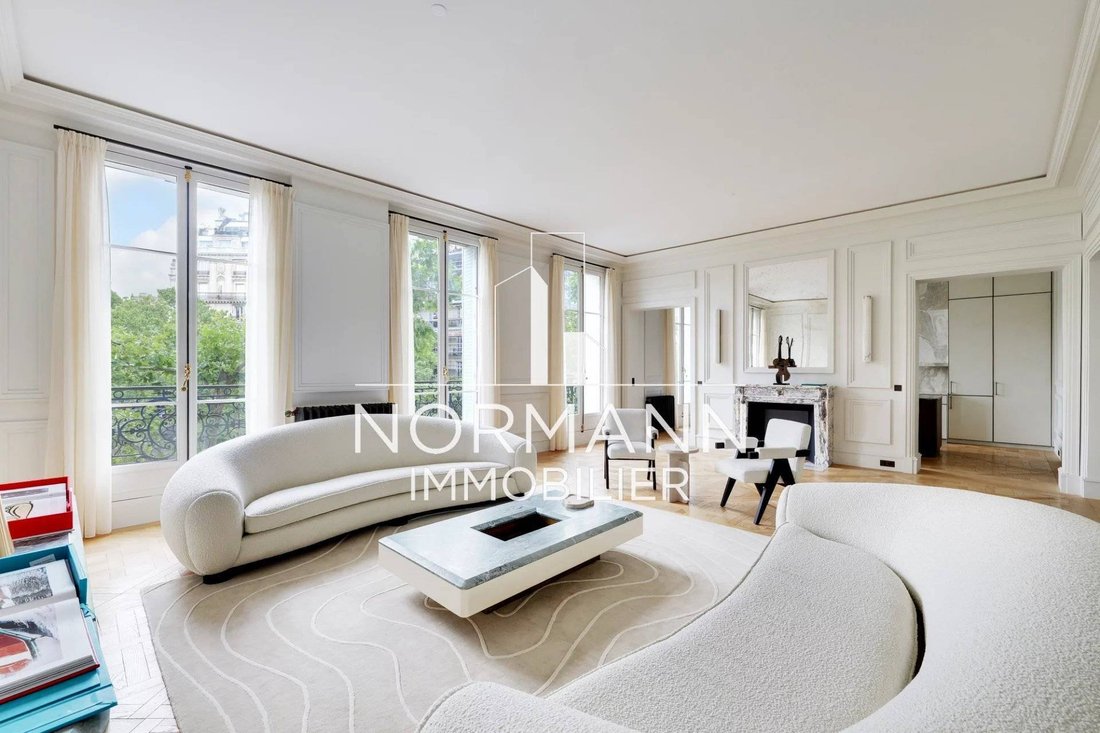 Apartment in Bois de Boulogne, Paris 16e Arrondissement, Paris 1 - 18373227