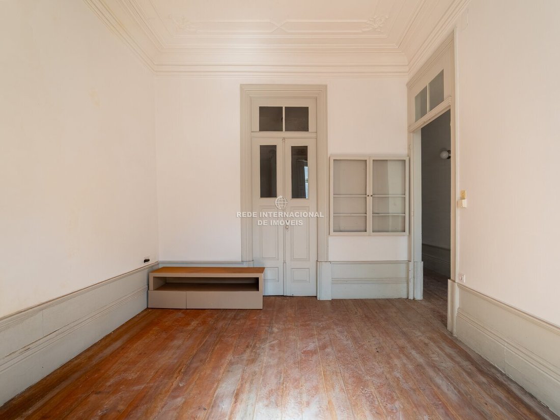 House in Cedofeita, Santo Ildefonso, Se, Miragaia, Sao Nicolau e Vitoria, Porto District, Portugal 4 - 18208676