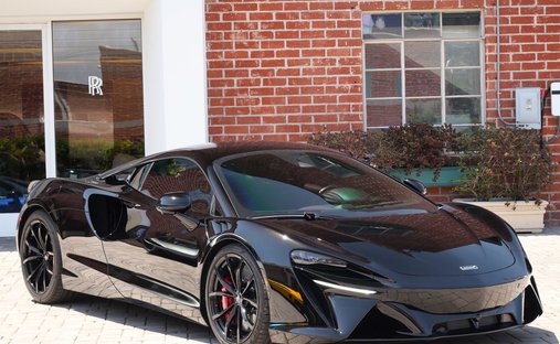 2023 McLaren Artura TechLux in Beverly hills, CA, United States 1
