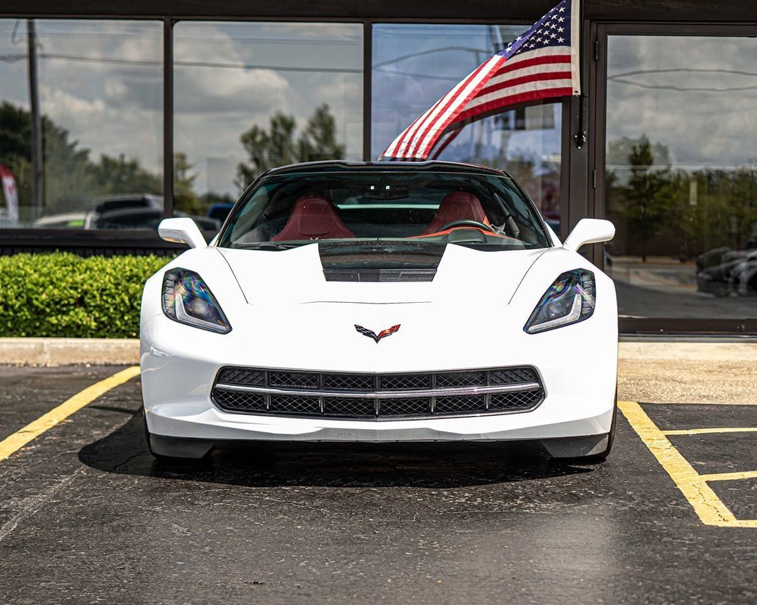 Coupe in Frankfort, IL, United States 2 - 18590075