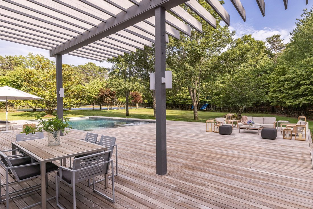 East Hampton, New York, United States 3 - 18619097