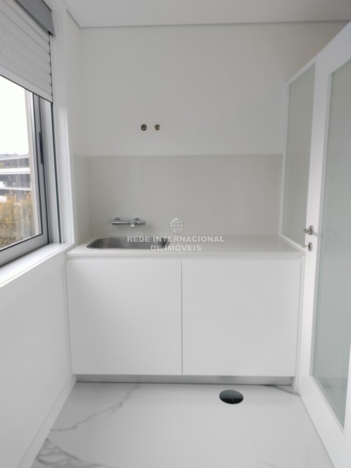 Wohnung in Lordelo do Ouro und Massarelos, Distrikt Porto, Portugal 3 - 17500740