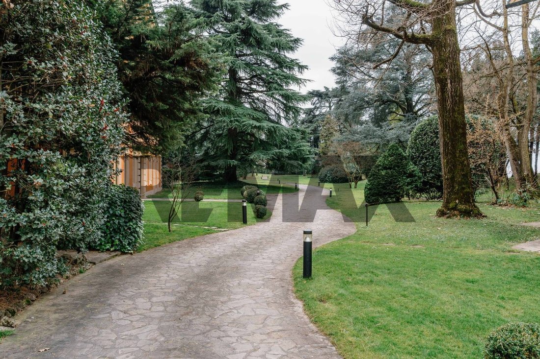 Villa in Sant'Alessandro, Bergamo, Italy 5 - 18619554