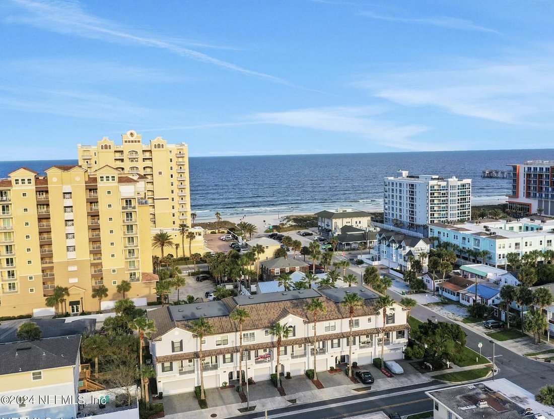 Condo in Jacksonville Beach, Florida, United States 1 - 18618466
