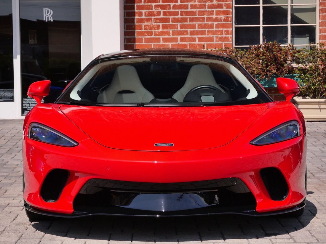 Coupe in Beverly Hills, CA, United States 2 - 18230729