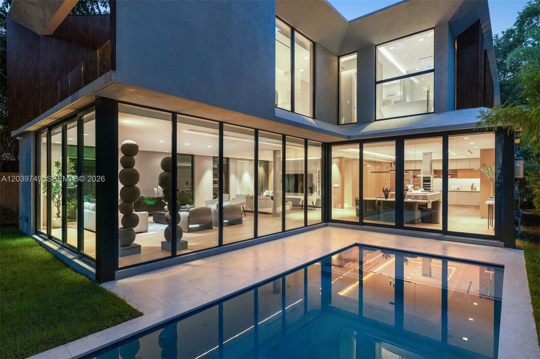 House in Miami, Florida, United States 1 - 18353271