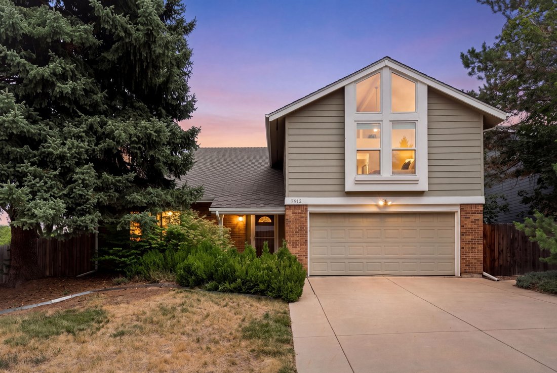 House in Centennial, Colorado, United States 2 - 18619098
