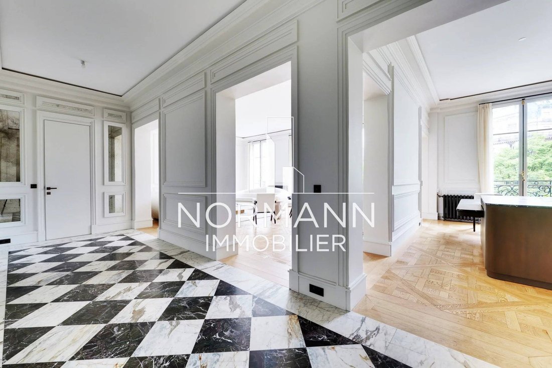 Apartment in Bois de Boulogne, Paris 16e Arrondissement, Paris 4 - 18373227