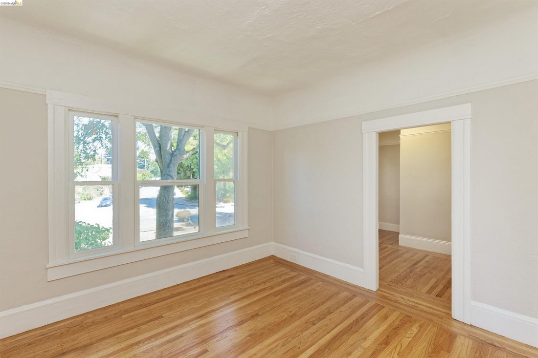 House in Oakland, California, United States 3 - 18621424
