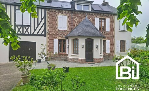 House in Beaumont-en-Auge, Normandy, France 1
