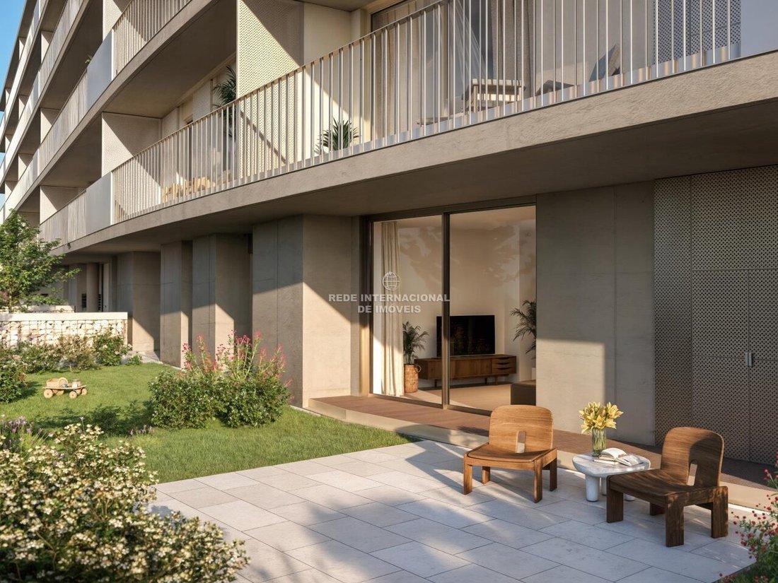 Apartment in Belas, Lisbon, Portugal 2 - 17676890