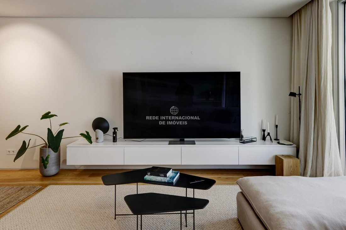 Apartment in Santo Antonio, Lisbon, Portugal 3 - 17537843