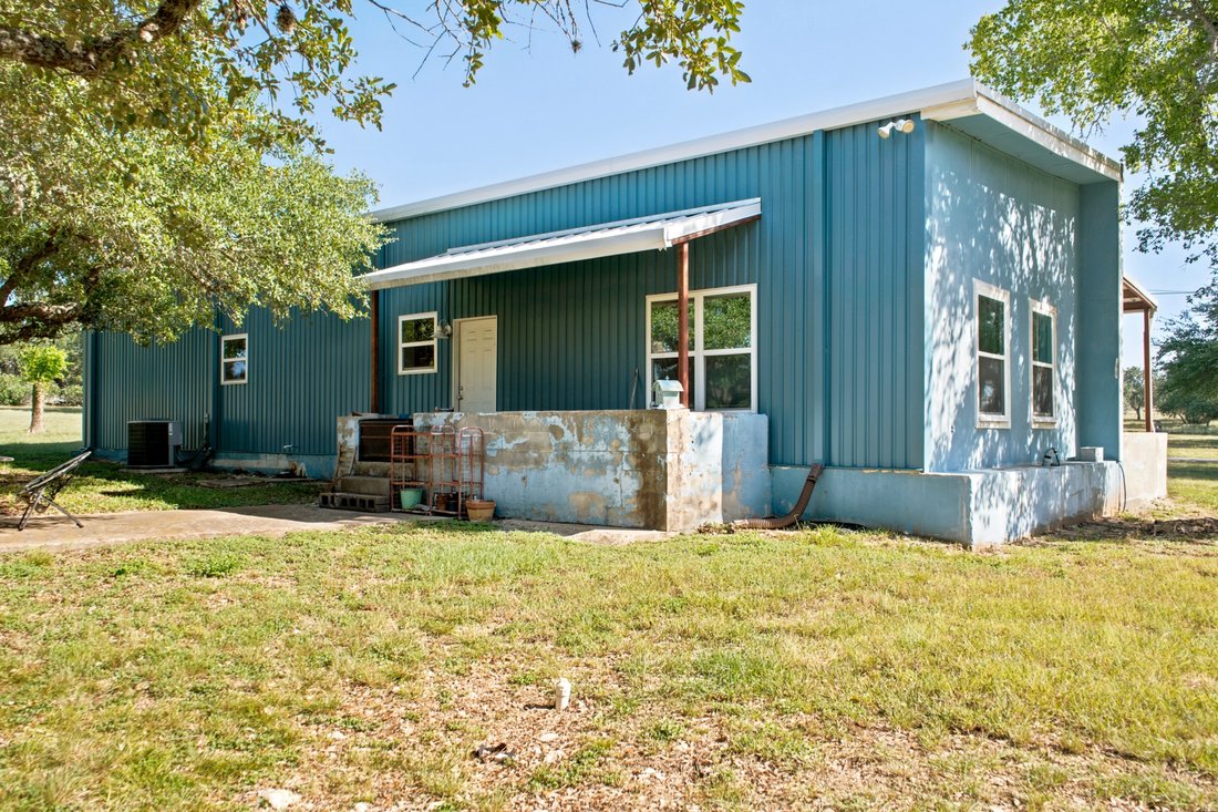 Farm Ranch in Wimberley, Texas, United States 4 - 18615898