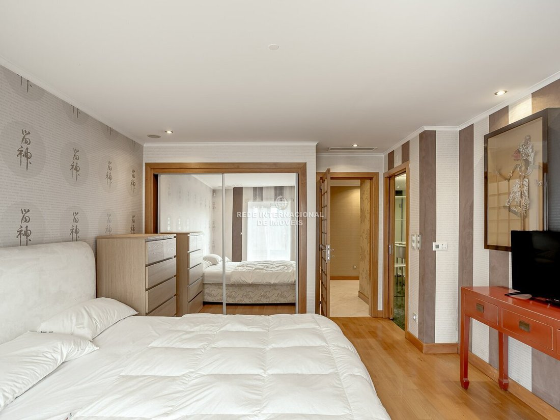 Wohnung in Algés, Lissabon, Portugal 4 - 17803010