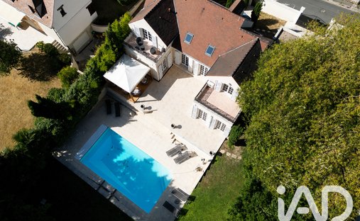 House in Haut Montmorency Est, Montmorency, France 1
