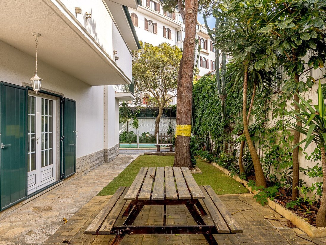 Casa a Carcavelos e Parede, Lisbona, Portogallo 4 - 17902609