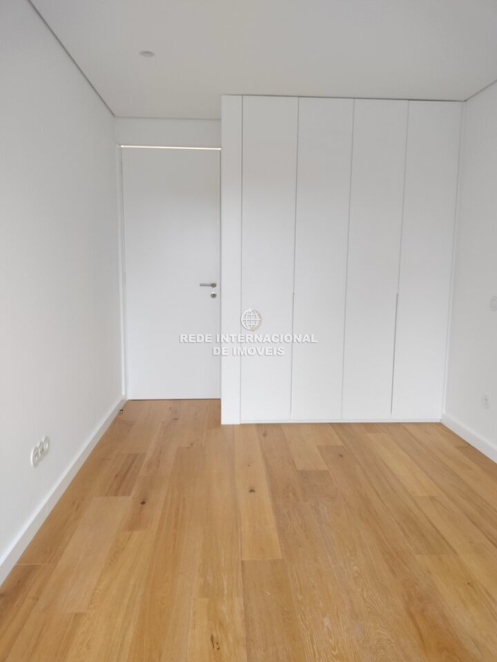 Apartamento en Lordelo do Ouro y Massarelos, Distrito de Oporto, Portugal 4 - 17500740