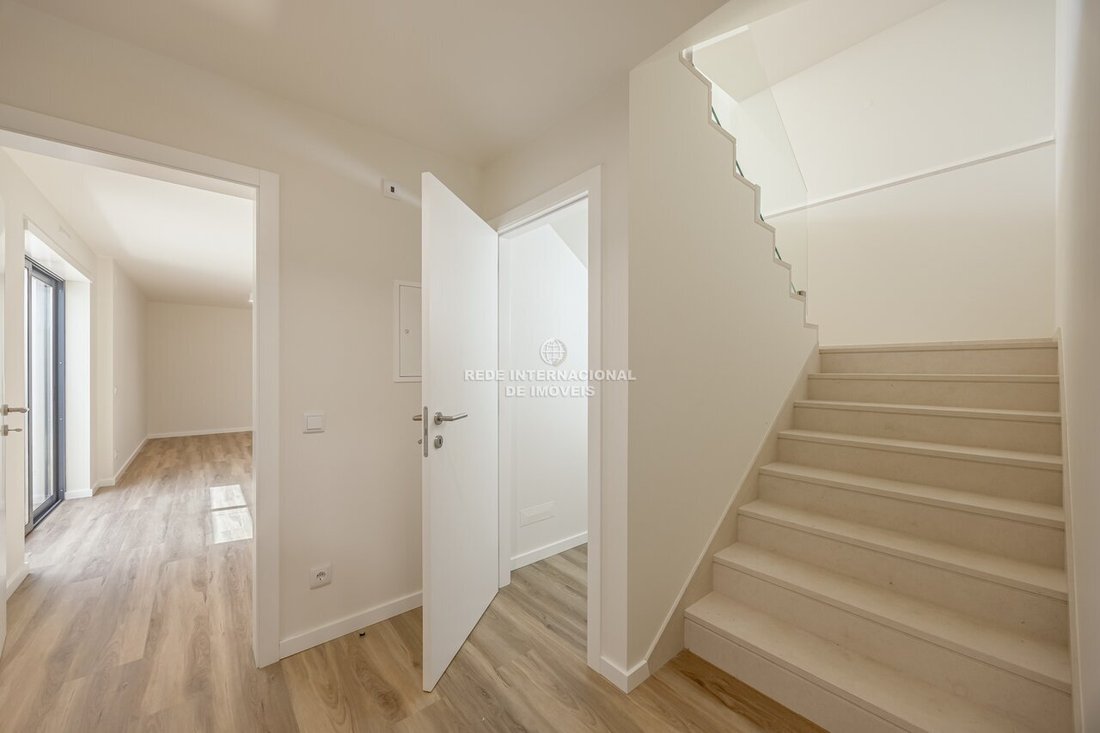 House in Parede, Lisbon, Portugal 4 - 18326518